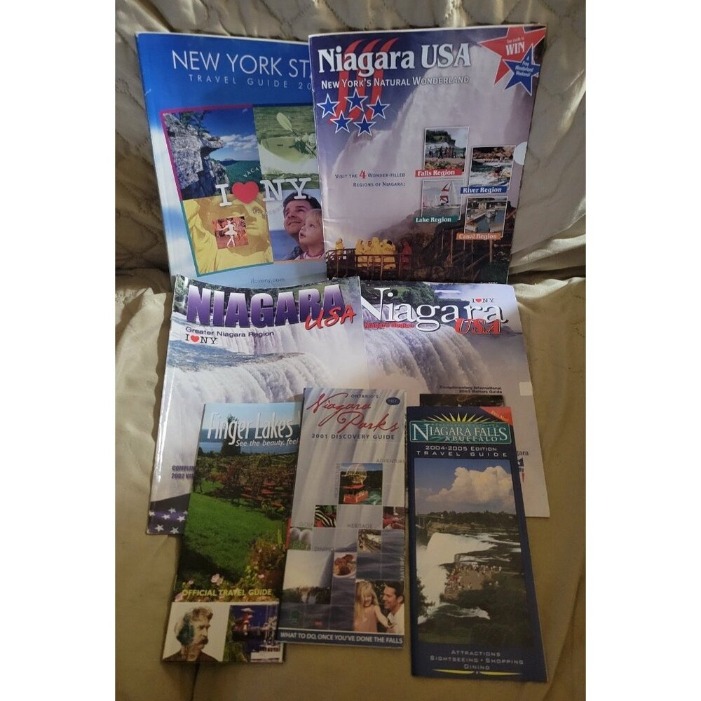 3 Niagara Falls & 1 NY Travel Books & 3 NY Brochures Used